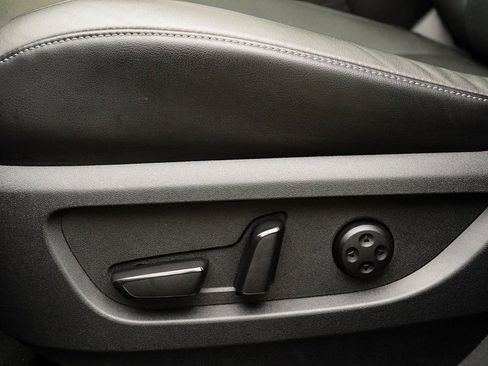 Used 2023 INFINITI QX50 Luxe image 26