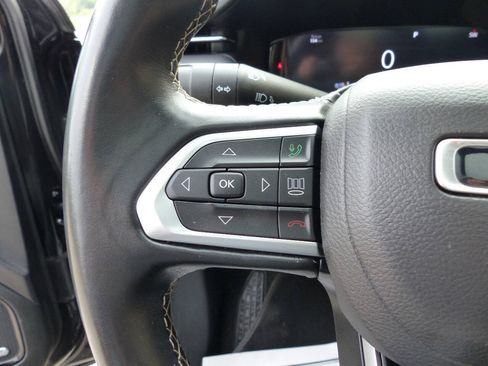 Used 2022 Jeep Compass High Altitude AWD/4WD image 25