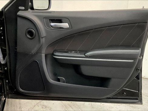 Used 2023 Dodge Charger SXT image 23