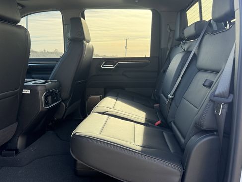 New 2026 GMC Sierra 2500 Denali w/ Denali Reserve Package image 7