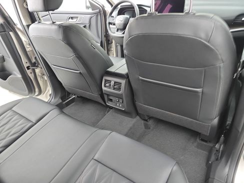 New 2026 Nissan Rogue Platinum AWD/4WD image 11