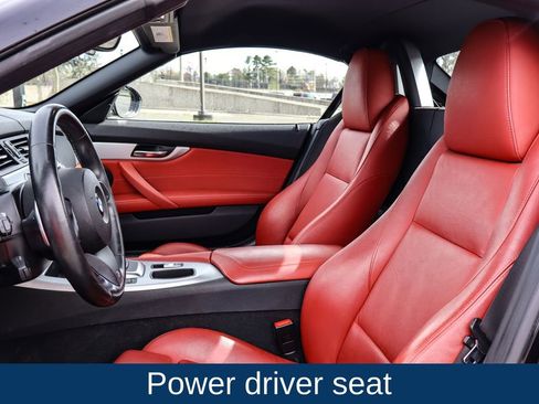 Used 2012 BMW Z4 sDrive35is image 10