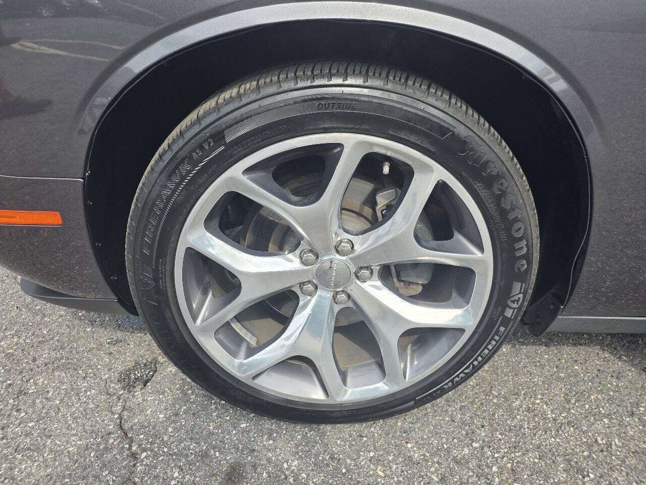 Used 2015 Dodge Challenger SXT Plus RWD image 28