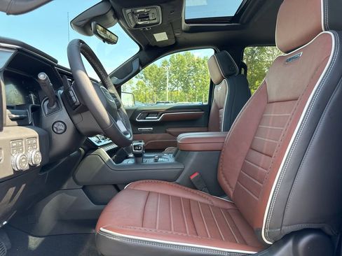 New 2026 GMC Sierra 1500 Denali Ultimate image 9