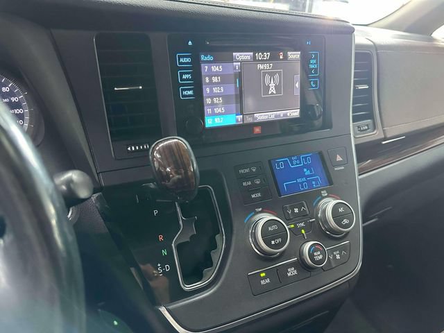 Used 2017 Toyota Sienna Limited Premium w/ Protection Package AWD/4WD image 41