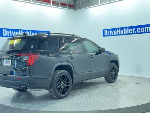 Used 2023 GMC Acadia SLE w/ Elevation Edition image 3