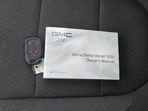 Used 2021 GMC Sierra 1500 Elevation w/ Preferred Package AWD/4WD image 13