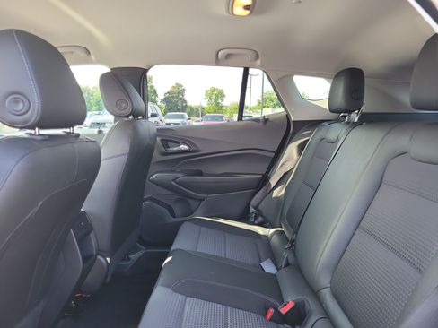 Used 2025 Chevrolet Trax LT w/ Driver Confidence Package FWD image 11