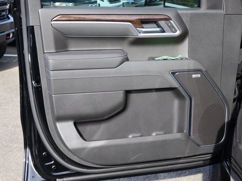 New 2026 GMC Sierra 1500 Elevation w/ Elevation Premium Package AWD/4WD image 10
