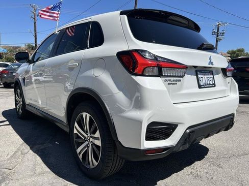 Used 2021 Mitsubishi Outlander Sport SE FWD image 5