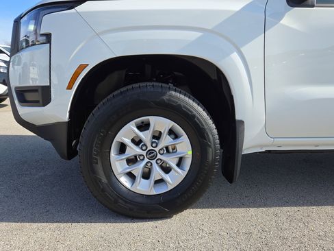 New 2026 Nissan Frontier S image 38