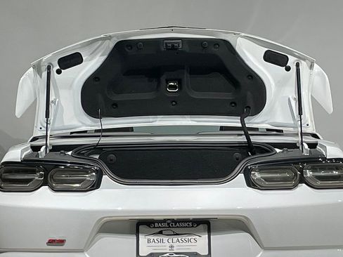 Used 2023 Chevrolet Camaro SS image 40