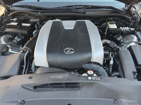 Used 2020 Lexus IS 350 F Sport w/ F Sport Package RWD image 11