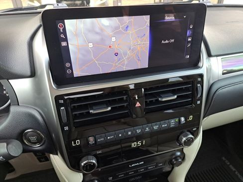Used 2023 Lexus GX 460 Premium AWD/4WD image 32