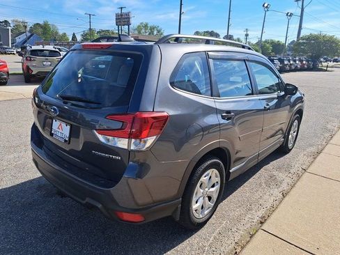 Used 2024 Subaru Forester AWD/4WD image 4