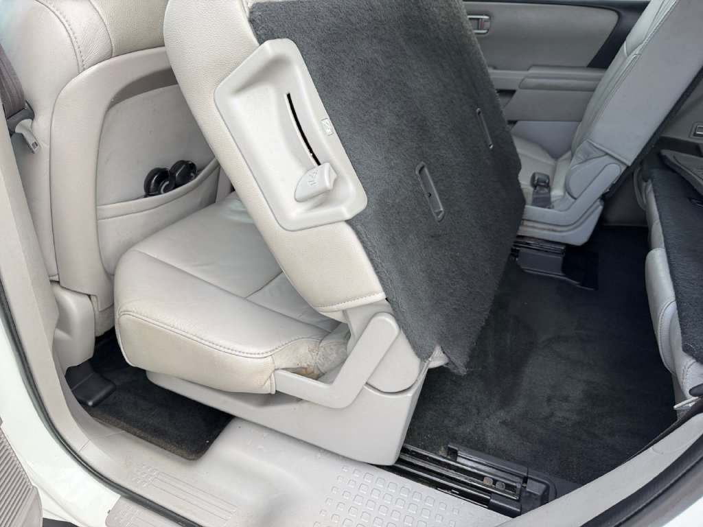 Used 2015 Honda Pilot Touring image 16