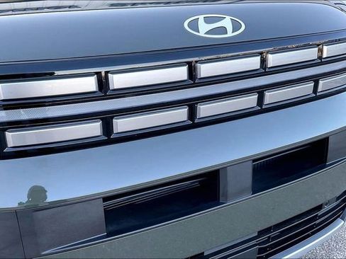 Certified 2025 Hyundai Santa Fe SEL image 30