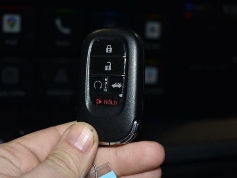 Used 2024 Honda Accord Touring image 19