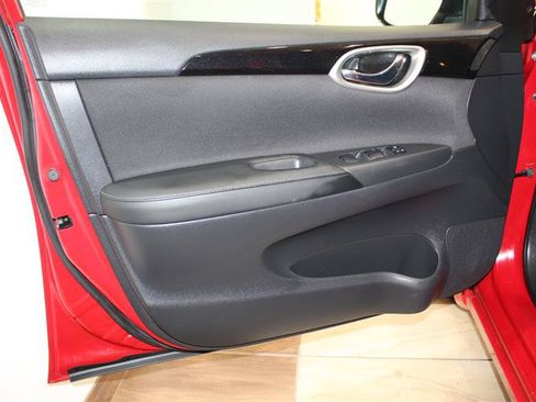 Used 2019 Nissan Sentra SV w/ Special Edition Package FWD image 25