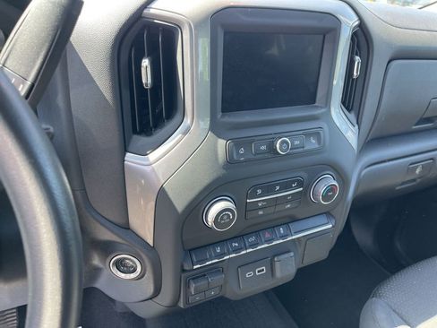 Used 2024 Chevrolet Silverado 2500 W/T w/ WT Fleet Convenience Package AWD/4WD image 8