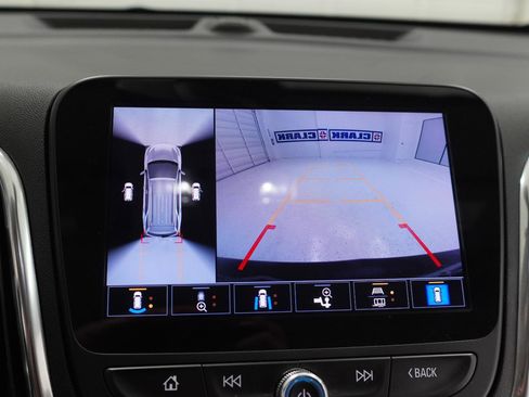 Used 2022 Chevrolet Equinox LT FWD image 20