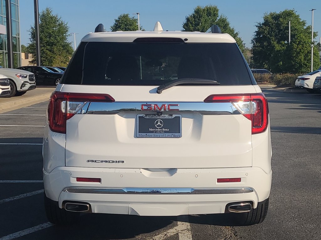 Used 2023 GMC Acadia Denali FWD image 4
