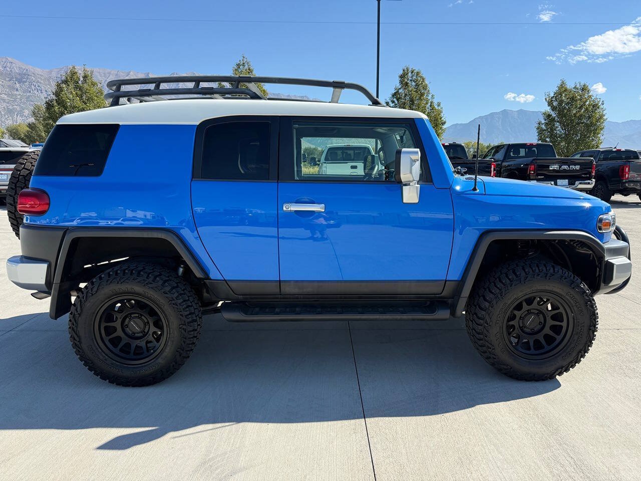 Used 2008 Toyota FJ Cruiser 4WD image 6