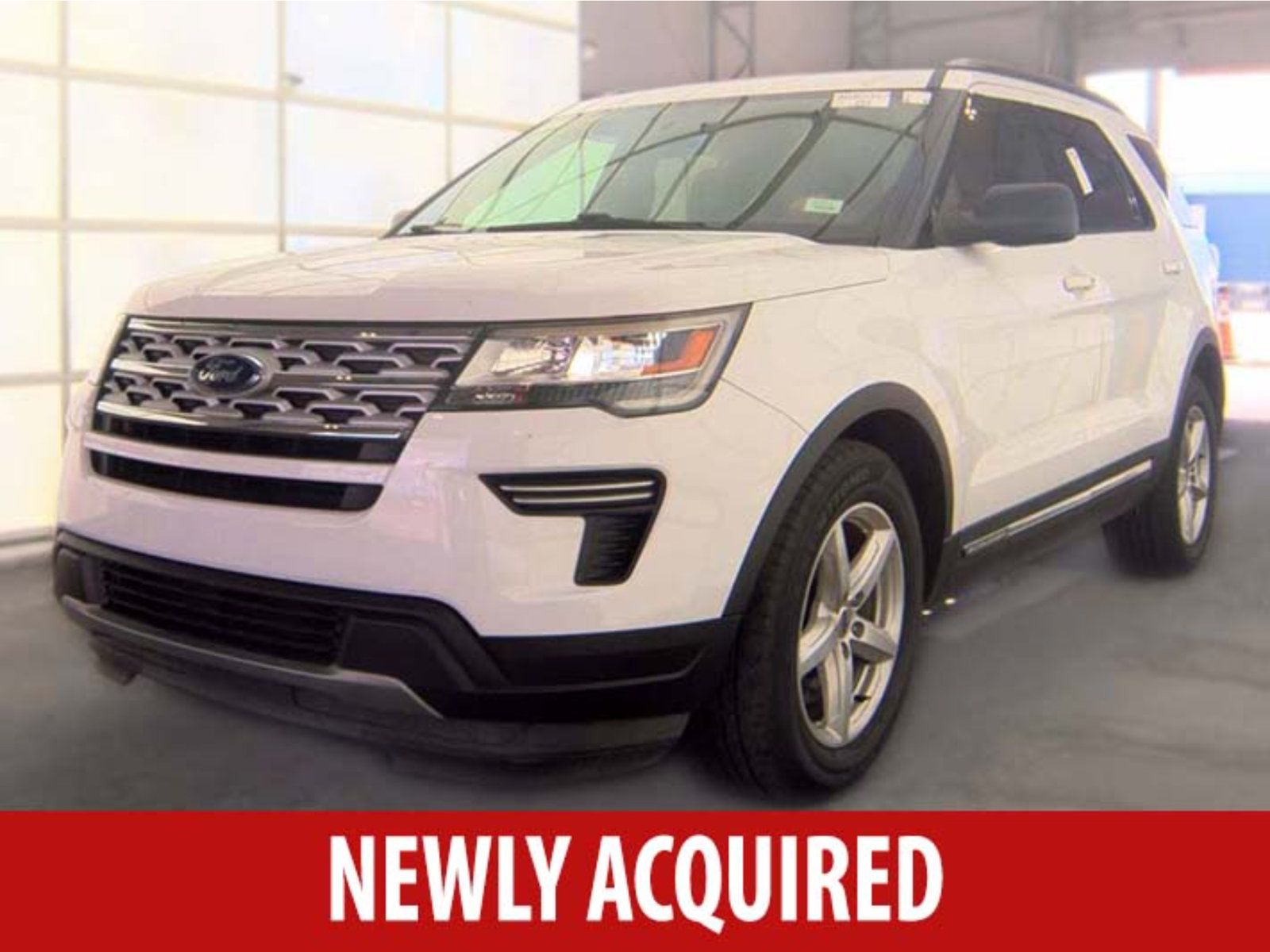 Used 2019 Ford Explorer XLT FWD image 1