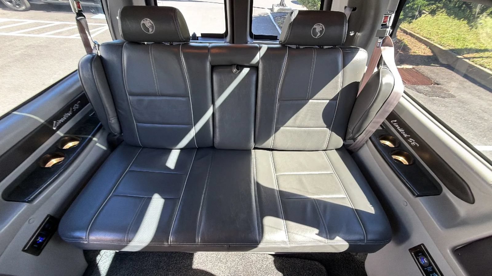 Used 2019 GMC Savana 2500 w/ Enhanced Convenience Package RWD image 89