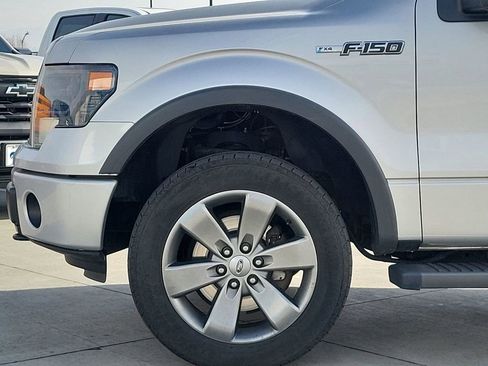 Used 2014 Ford F150 FX4 w/ Equipment Group 402A Luxury AWD/4WD image 37