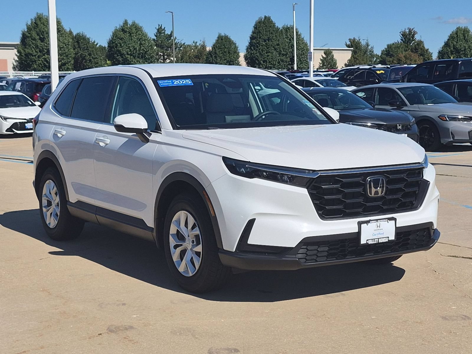 Used 2025 Honda CR-V LX image 5