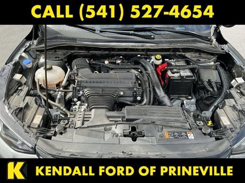 Used 2025 Ford Escape Platinum AWD/4WD image 24