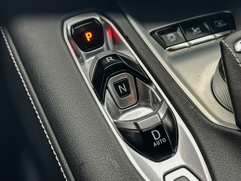 Used 2020 Chevrolet Corvette Stingray Preferred Cpe w/ 2LT Preferred Equipment Group image 16