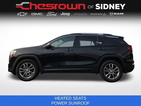 Used 2022 GMC Terrain SLT w/ Infotainment Package II AWD/4WD image 16