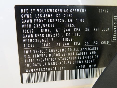 Used 2017 Volkswagen Tiguan Limited w/ Alloy Wheels Package image 36