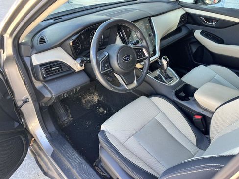 Used 2020 Subaru Outback Premium AWD/4WD image 11