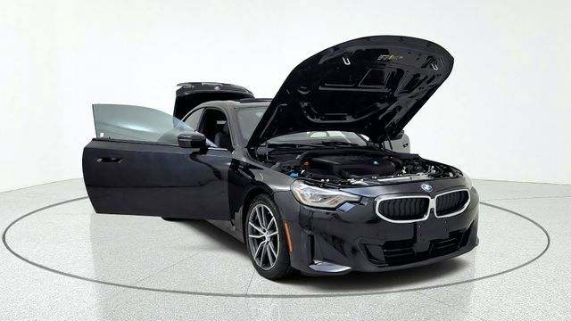 Used 2025 BMW 230i xDrive Coupe w/ Premium Package AWD/4WD image 12
