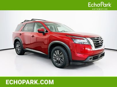 Used 2023 Nissan Pathfinder SV