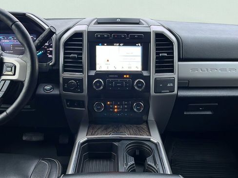 Used 2019 Ford F350 Lariat w/ Lariat Ultimate Package image 10