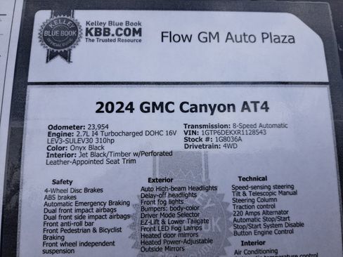 Used 2024 GMC Canyon AT4 w/ Canyon Safety Plus Package AWD/4WD image 35