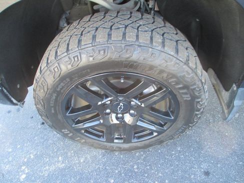 Certified 2023 Chevrolet Silverado 1500 LT Trail Boss w/ LT Trail Boss Premium Package image 15