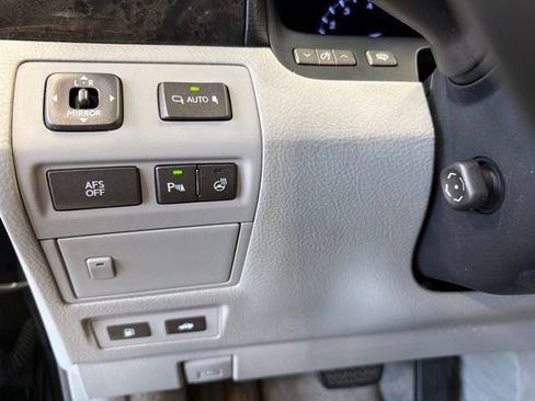 Used 2007 Lexus LS 460 RWD image 11