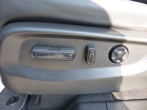 Used 2025 Honda Odyssey Sport-L image 24
