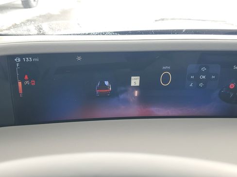 Certified 2024 Lincoln Nautilus Reserve w/ Equipment Group 203A image 15