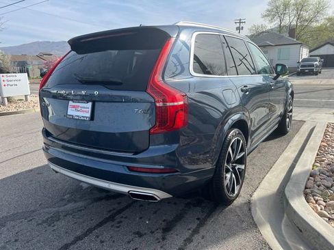 Used 2021 Volvo XC90 T6 Momentum w/ Protection Package Premier image 4