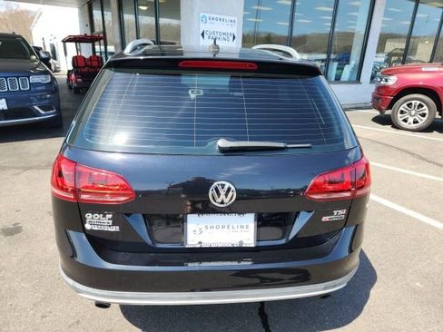 Used 2017 Volkswagen Golf Alltrack SE image 6