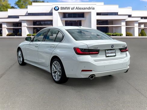 Used 2026 BMW 330i xDrive Sedan AWD/4WD image 5