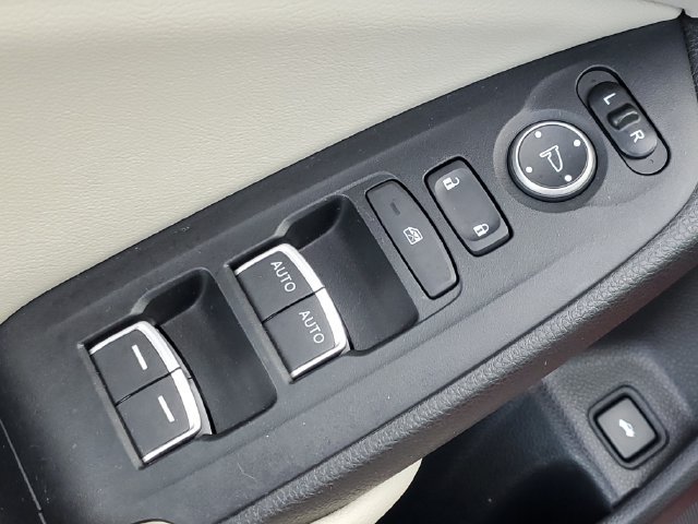 Certified 2018 Honda Accord EX image 23