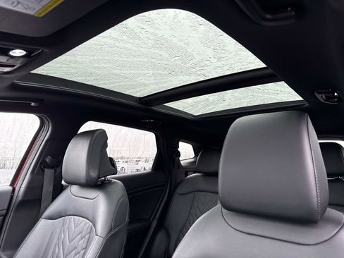 Used 2024 Kia Sportage X-Line w/ X-Line Premium Package image 3