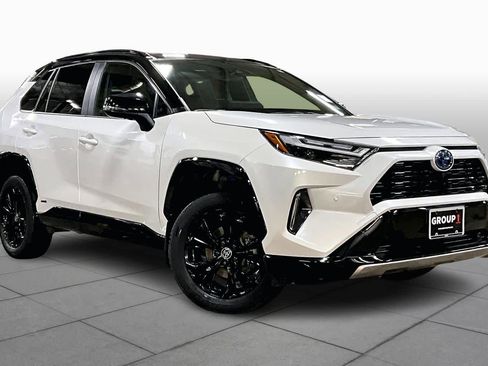 Used 2024 Toyota RAV4 XSE w/ Advanced Technology Package image 3